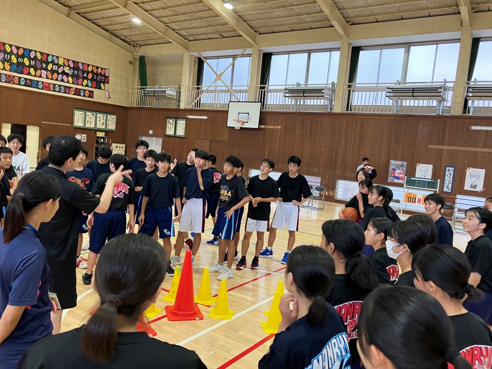 【レポート】流山市立南流山中学校にてバスケットボール教室を開催しました。