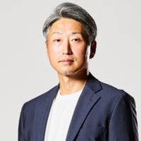 スタッフ写真（仮）
