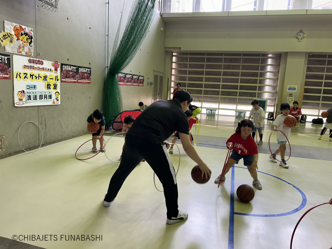 市川市中央こども館にてバスケットボール教室を開催